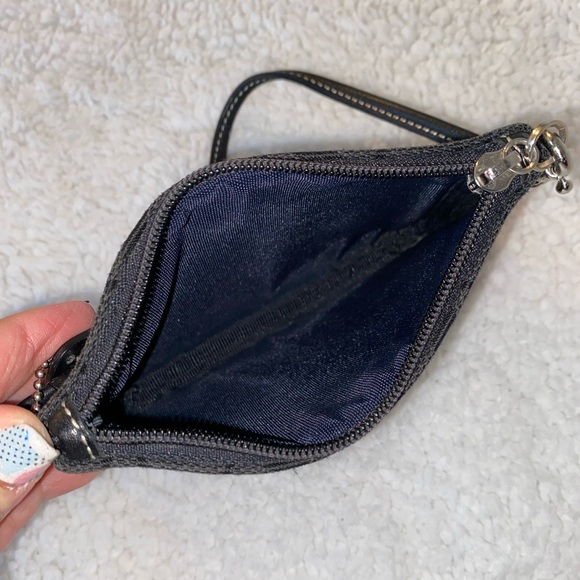 Coach Sig C Black Wristlet - Picture 8 of 13